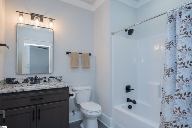 225 Rocky Ridge Road, Enoree, SC 29335