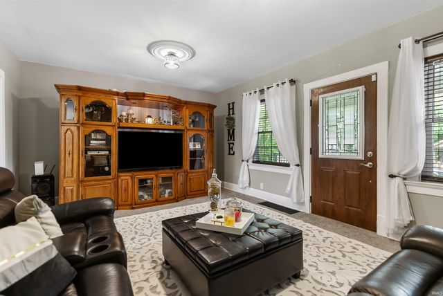 2907 Shawnee Drive, Fort Wayne, IN 46807