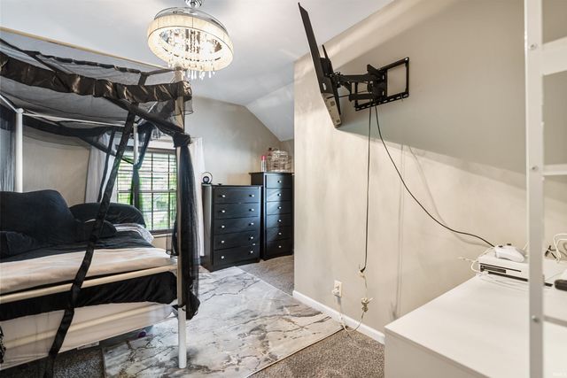 2907 Shawnee Drive, Fort Wayne, IN 46807