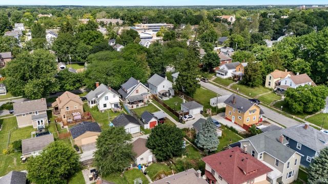2907 Shawnee Drive, Fort Wayne, IN 46807