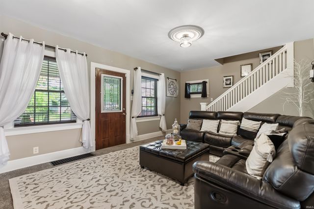 2907 Shawnee Drive, Fort Wayne, IN 46807