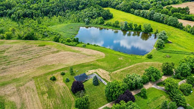 18100 English Road, Manchester, MI 48158