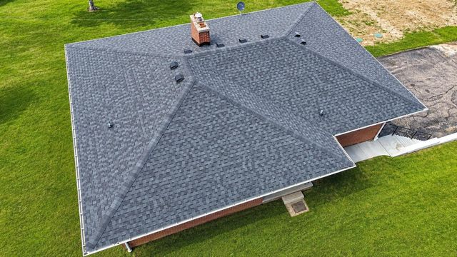 18100 English Road, Manchester, MI 48158