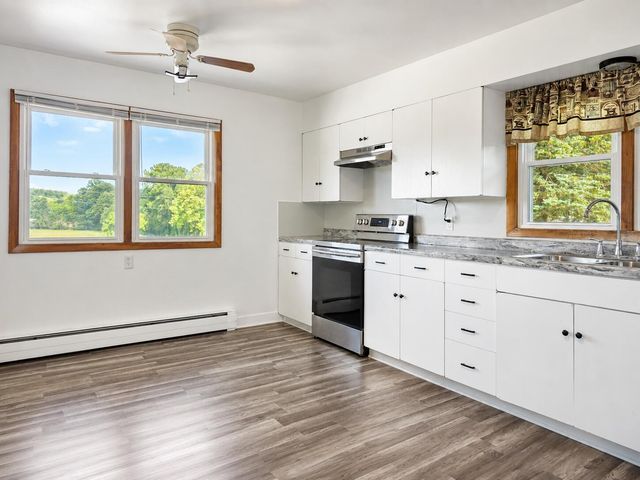 18100 English Road, Manchester, MI 48158