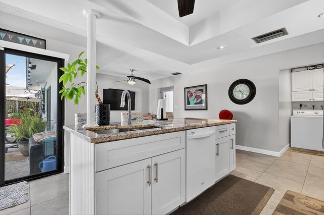 3876 NW 8th Street, Delray Beach, FL 33445