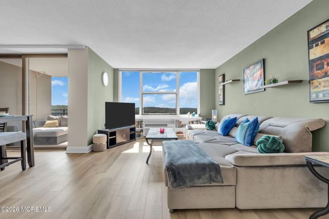 1 Scenic Drive 801, Highlands, NJ 07732