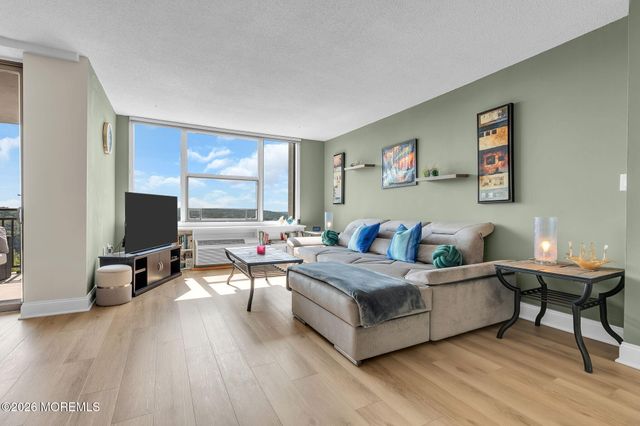 1 Scenic Drive 801, Highlands, NJ 07732