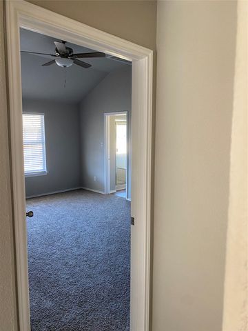 18704 Dry Pond DR, Pflugerville, TX 78660