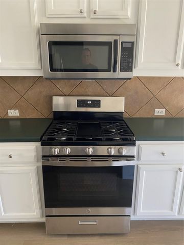 18704 Dry Pond DR, Pflugerville, TX 78660