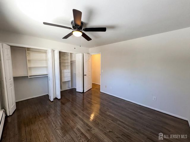 47 Brandywine Circle, Piscataway, NJ 08854