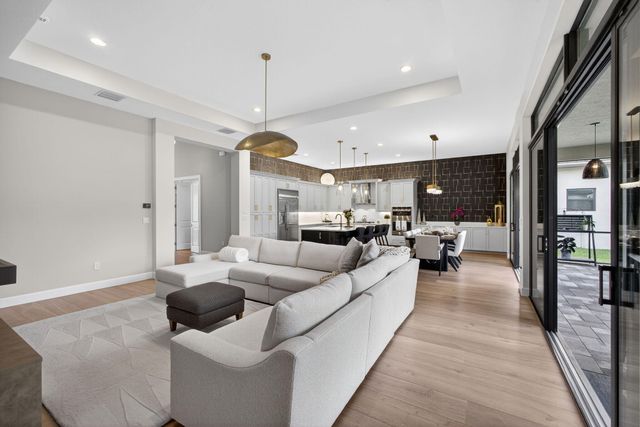 11104 Glen Orchard Lane, Boynton Beach, FL 33473