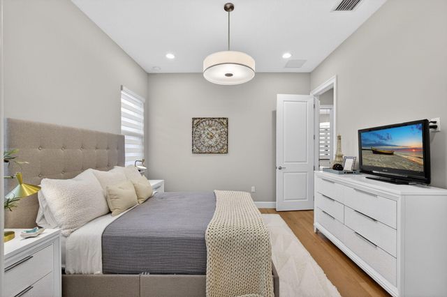 11104 Glen Orchard Lane, Boynton Beach, FL 33473