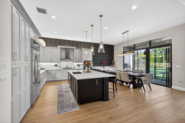 11104 Glen Orchard Lane, Boynton Beach, FL 33473