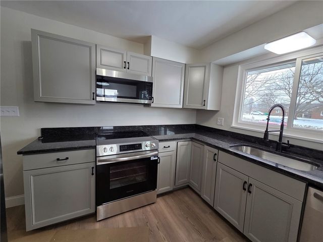 265 N Duffy Rd, Twp Of But Nw, PA 16001