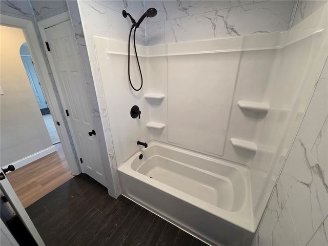 265 N Duffy Rd, Twp Of But Nw, PA 16001