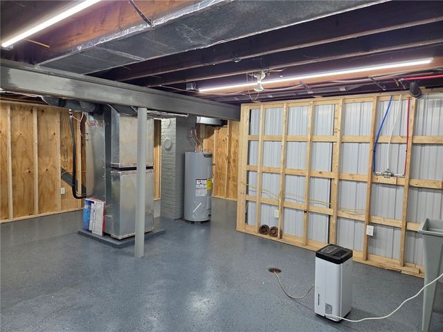 265 N Duffy Rd, Twp Of But Nw, PA 16001