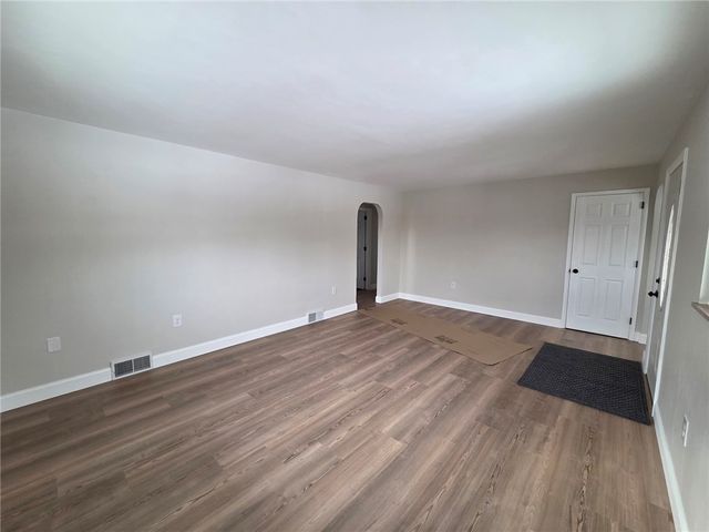 265 N Duffy Rd, Twp Of But Nw, PA 16001