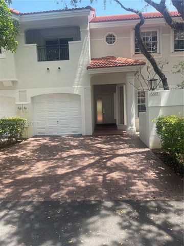 6853 SW 89th Ter, Pinecrest, FL 33156