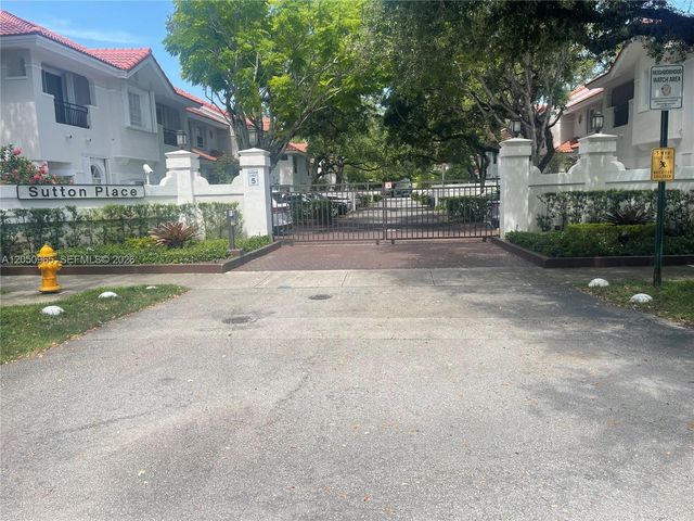 6853 SW 89th Ter, Pinecrest, FL 33156