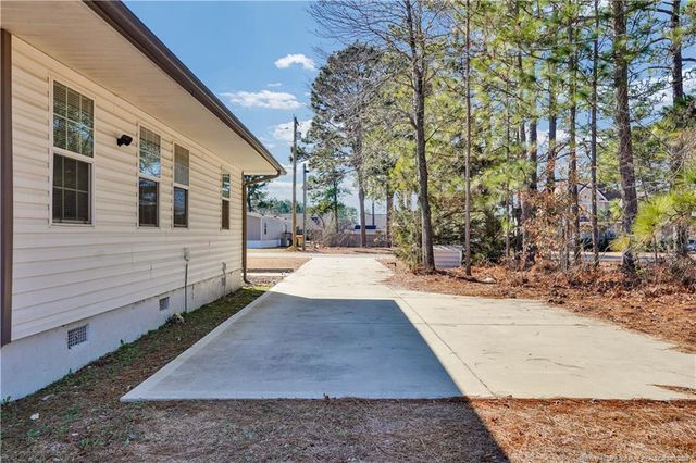 3632 Pine Cone Lane, Fayetteville, NC 28306