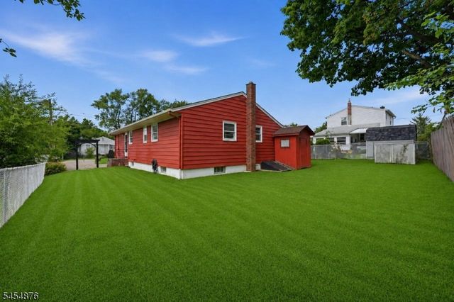 17 Petty Ave, East Brunswick Twp., NJ 08816