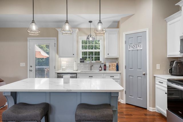 1925 Sheffield Lane, Columbia, TN 38401