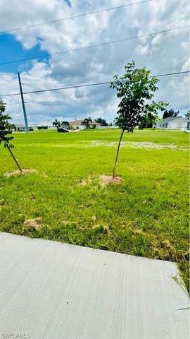 606 SE 8th ST, Cape Coral, FL 33990
