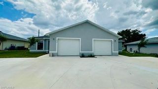 606 SE 8th ST, Cape Coral, FL 33990