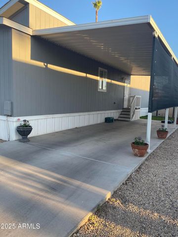 625 W MCKELLIPS Road 163, Mesa, AZ 85201