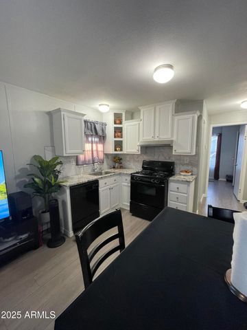 625 W MCKELLIPS Road 163, Mesa, AZ 85201