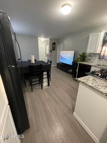 625 W MCKELLIPS Road 163, Mesa, AZ 85201