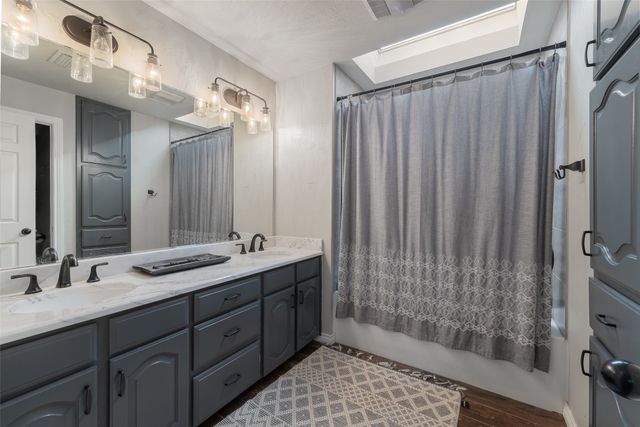 13913 S Fm 372, Valley View, TX 76272
