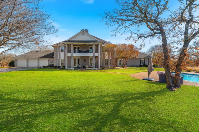 13913 S Fm 372, Valley View, TX 76272