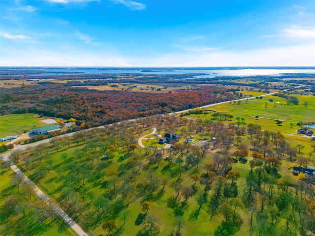 13913 S Fm 372, Valley View, TX 76272