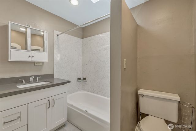 6747 Alonzo Avenue NW, Seattle, WA 98117