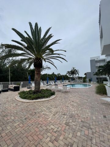 2840 NE 14TH ST Causeway 203A, Pompano Beach, FL 33062