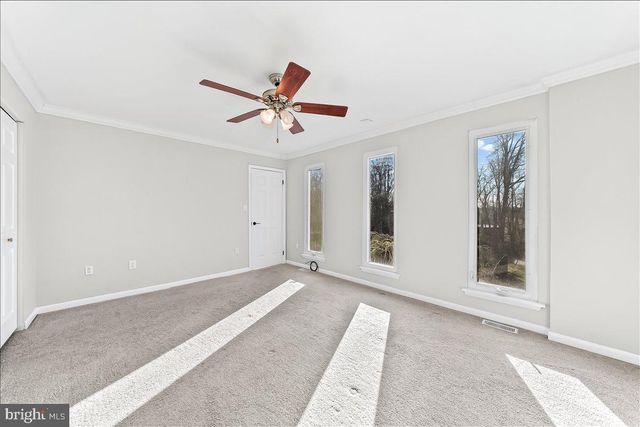 302 MANOR DR, Kennett Square, PA 19348