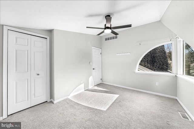 302 MANOR DR, Kennett Square, PA 19348