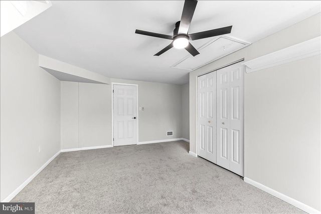 302 MANOR DR, Kennett Square, PA 19348