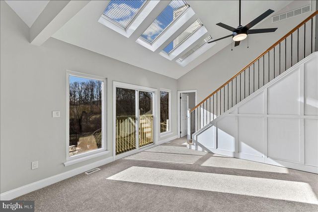 302 MANOR DR, Kennett Square, PA 19348