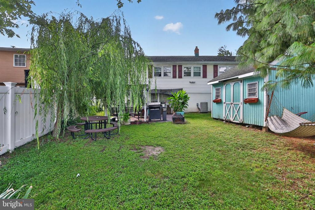 6025 FORREST AVE, PENNSAUKEN, NJ 08110 — photo 3