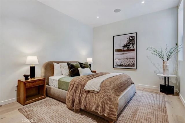 315 25th, Manhattan Beach, CA 90266
