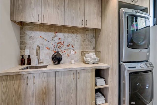 315 25th, Manhattan Beach, CA 90266