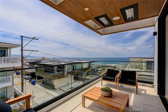 315 25th, Manhattan Beach, CA 90266