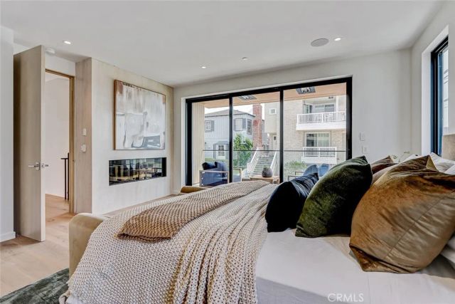 315 25th, Manhattan Beach, CA 90266