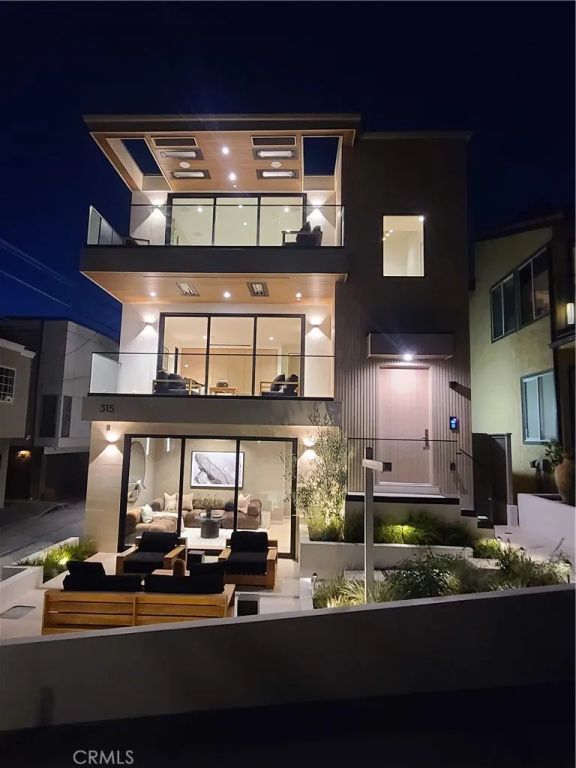315 25th, Manhattan Beach, CA 90266
