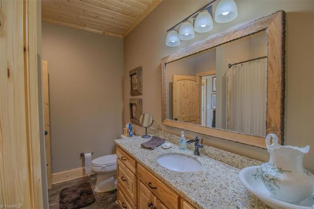 1083 Union Community Road, Thurmond, NC 28683