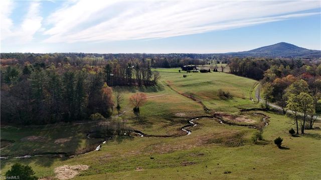 1083 Union Community Road, Thurmond, NC 28683