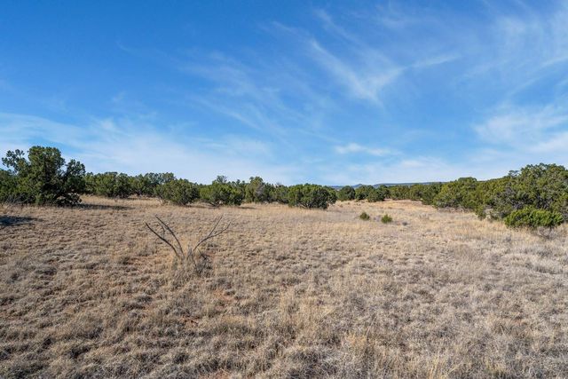 37 Picacho Peak Drive, Santa Fe, NM 87506