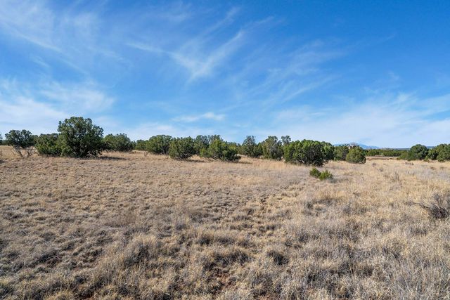 37 Picacho Peak Drive, Santa Fe, NM 87506